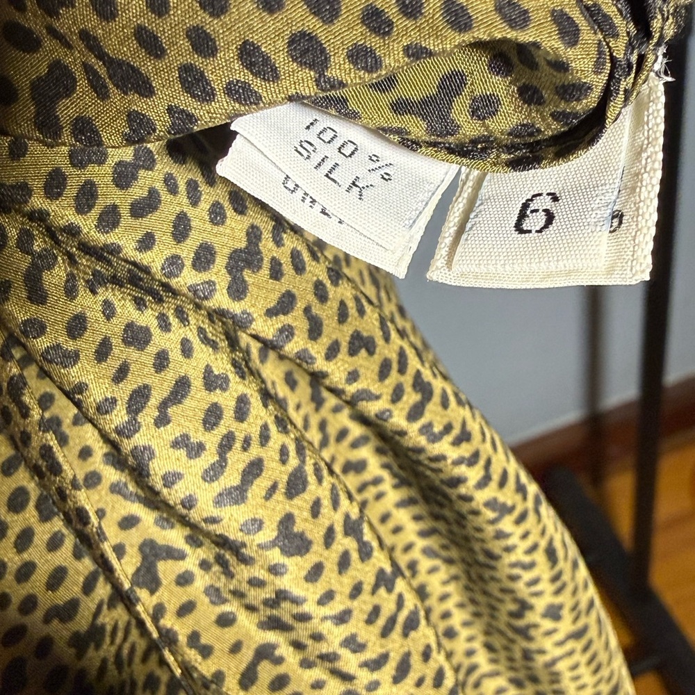 Designer VTG Gloria Sachs 100% Silk Matching Separates Blouse (6) Skirt (8) - Picture 4 of 7
